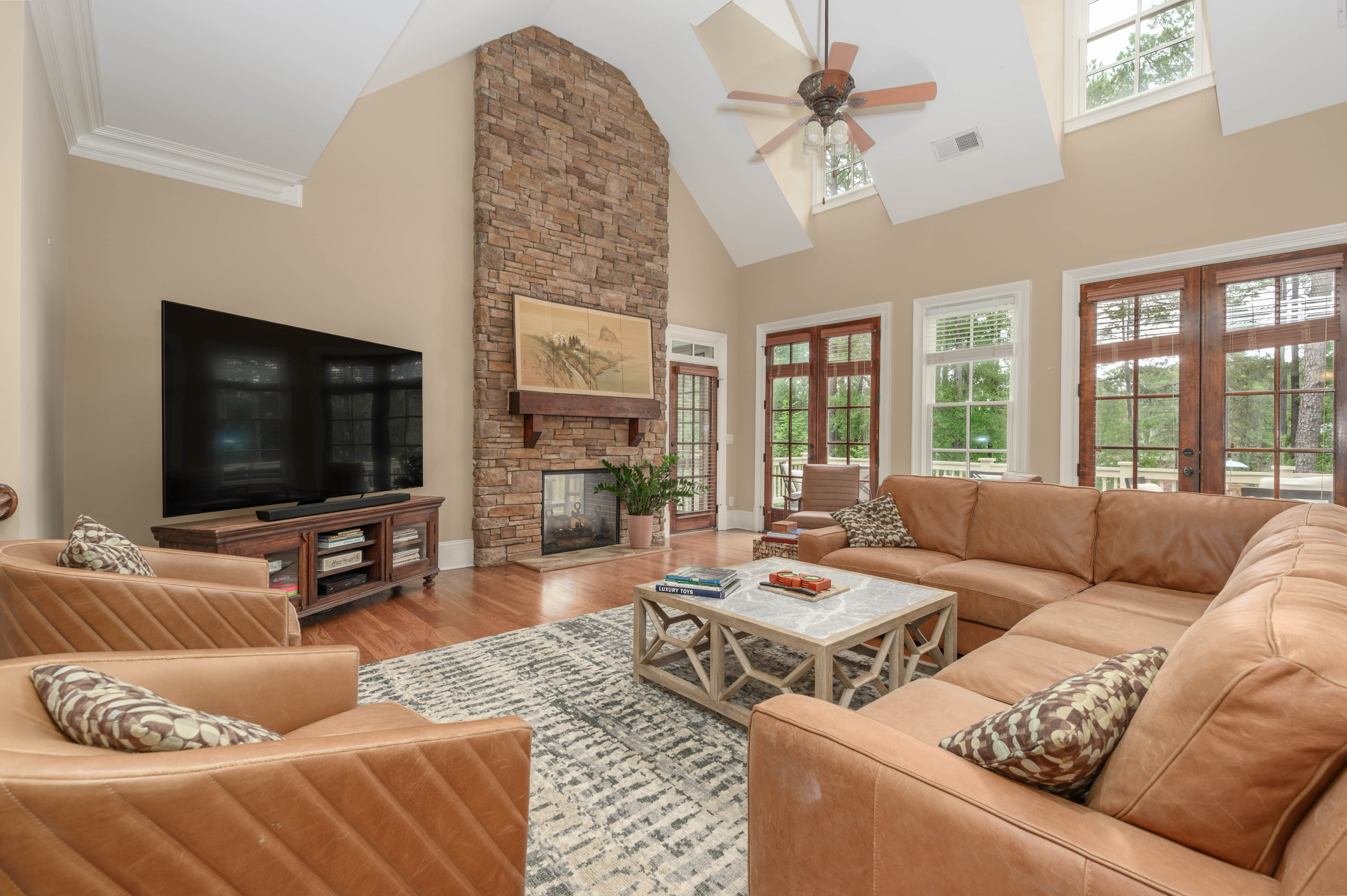 1051 Swift Creek image 6